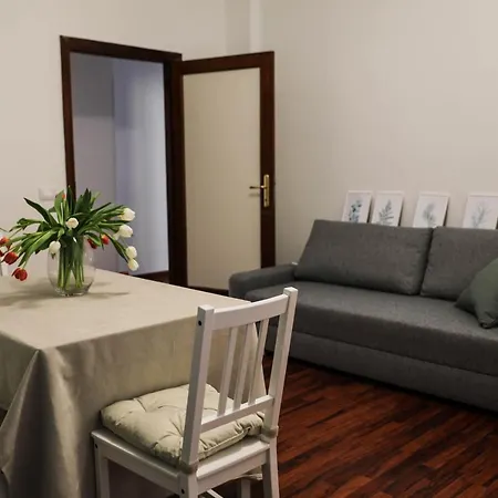 Aura Rent Of With Shared Kitchen Гостьовий будинок Барі