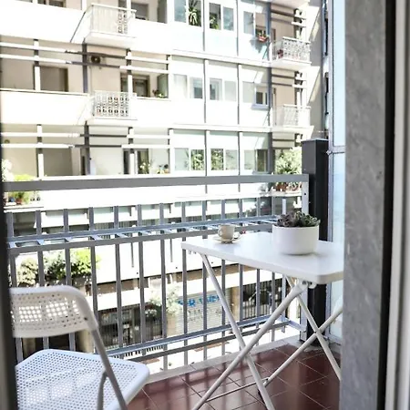 Aura Rent Of With Shared Kitchen Pensión Bari