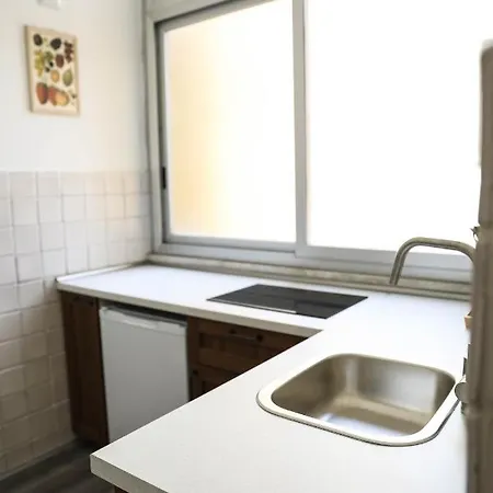 Aura Rent Of With Shared Kitchen Гостьовий будинок Барі