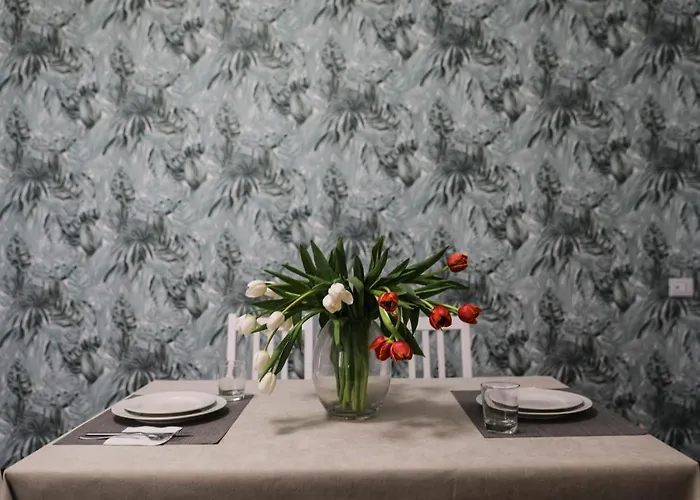 Гостьовий будинок Aura Rent Of With Shared Kitchen