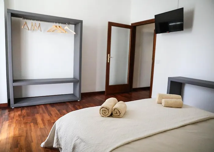 Гостьовий будинок Aura Rent Of With Shared Kitchen